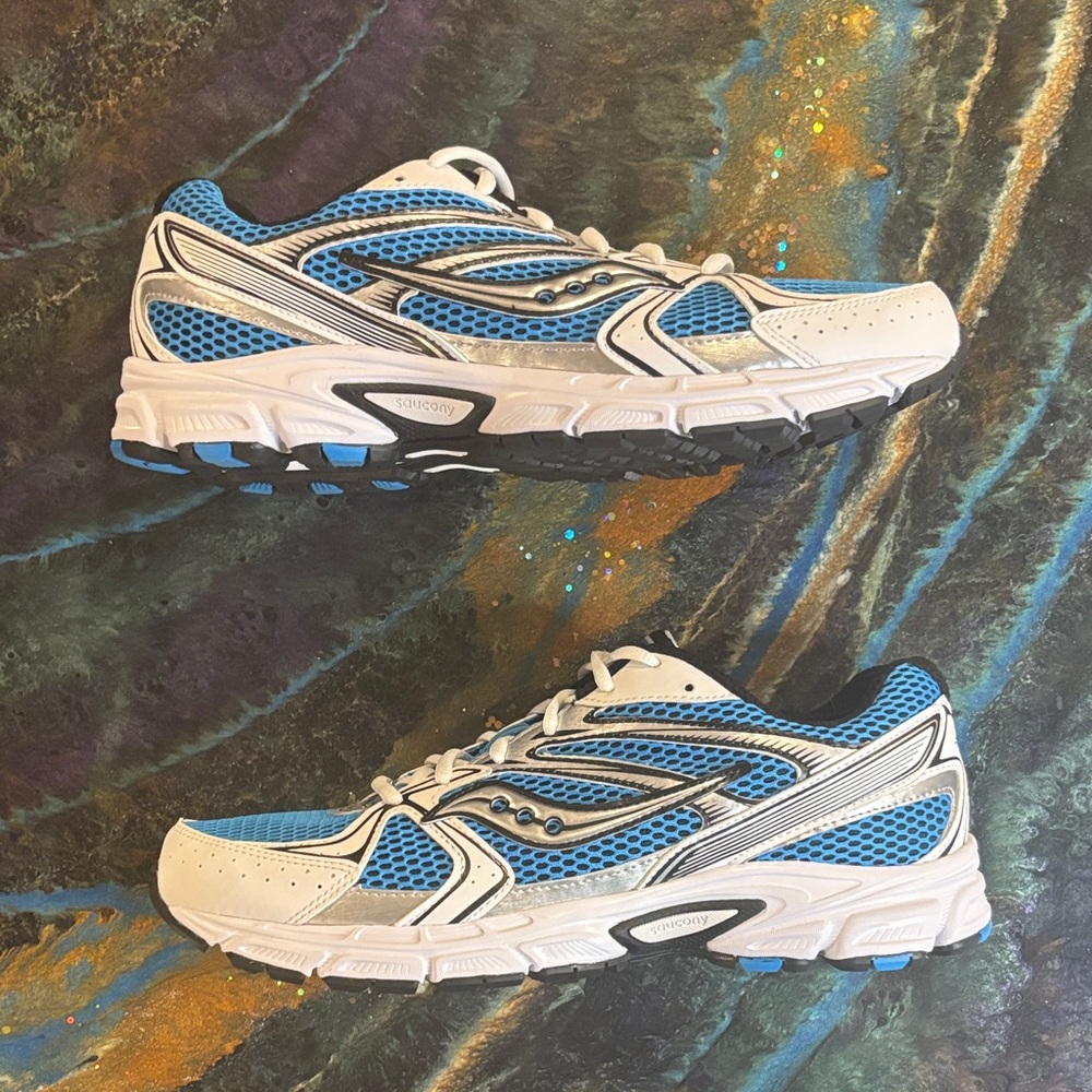 Saucony Blue and White Mesh Running Sneakers